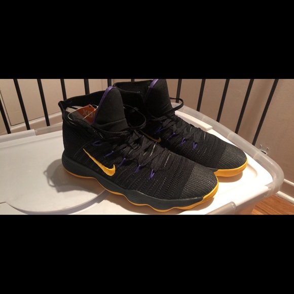 Nike shoes